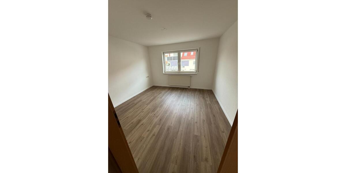 Etagenwohnung Eislingen (Fils) - 3.5 Zimmer, 81 m&sup2;, 1.050&euro; | Angebot:25100863