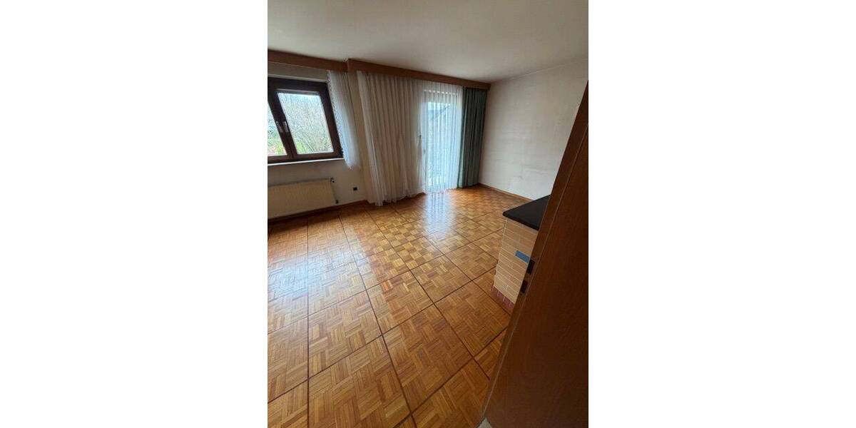 Mehrfamilienhaus, Wohnhaus Großbettlingen - 5 Zimmer, 95 m&sup2;, 415.000&euro; | Angebot:25696031