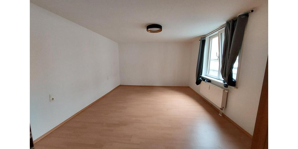 Etagenwohnung Göppingen - 2 Zimmer, 113 m&sup2;, 950&euro; | Angebot:24862532