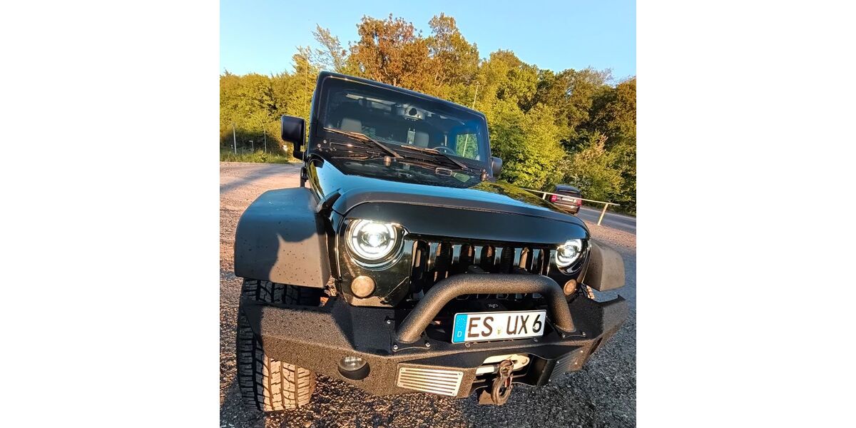 Jeep Wrangler 93.600 km 24.500 &euro; Neuffen 72639