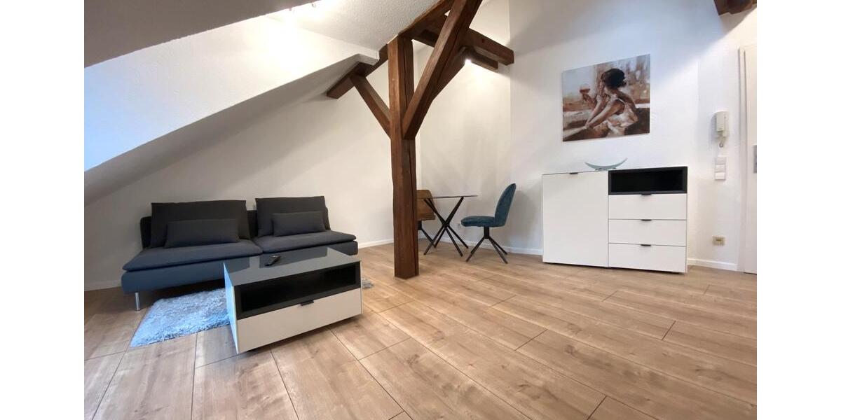 Dachgeschoßwohnung Esslingen am Neckar - 2 Zimmer, 41 m&sup2;, 850&euro; | Angebot:24256971