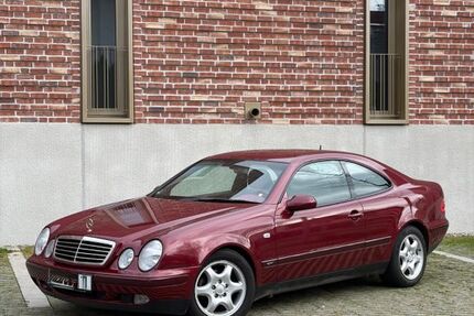 Mercedes-Benz CLK 200 80.000 km 9.499 &euro; Geislingen 73313