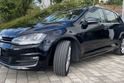 VW Golf 157.000 km 9.990 &euro; Aichelberg 73101