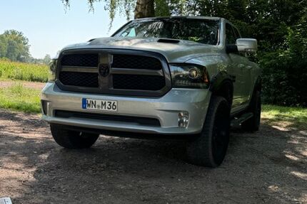 Dodge RAM 125.000 km 28.500 &euro; Welzheim 73642
