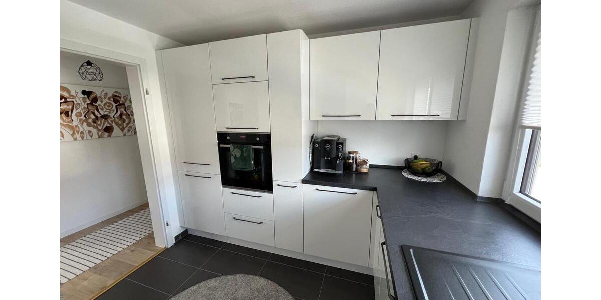 Etagenwohnung Nürtingen - 3 Zimmer, 83 m&sup2;, 1.200&euro; | Angebot:26023484