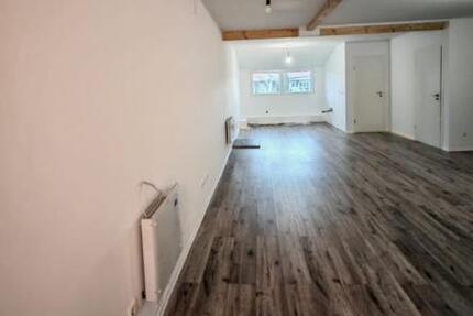 Wohnung Lonsee - 2 Zimmer, 90 m&sup2;, 800&euro; | Angebot:24956004