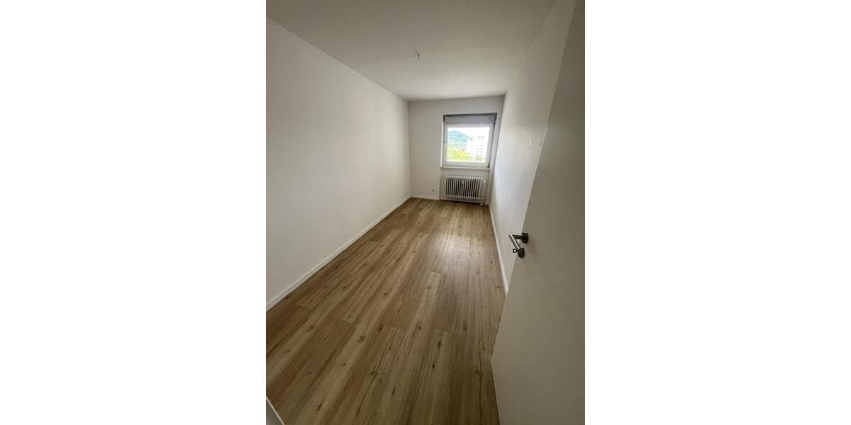 Etagenwohnung Geislingen an der Steige - 3 Zimmer, 80 m&sup2;, 639&euro; | Angebot:26677136