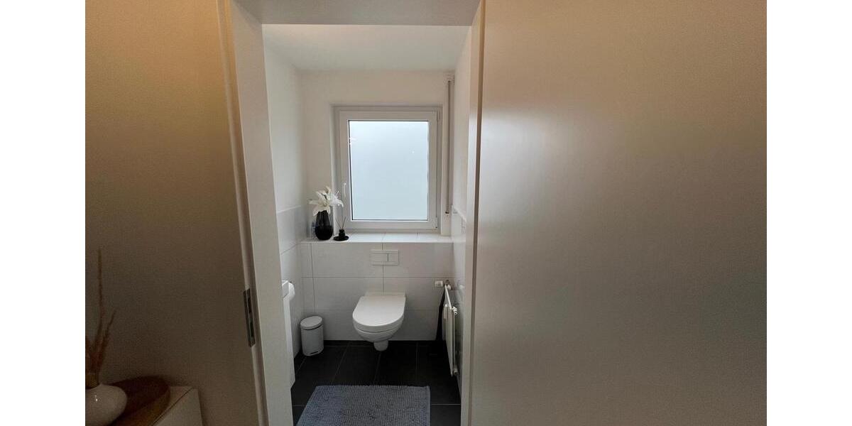 Etagenwohnung Nürtingen - 3 Zimmer, 83 m&sup2;, 1.200&euro; | Angebot:26023484