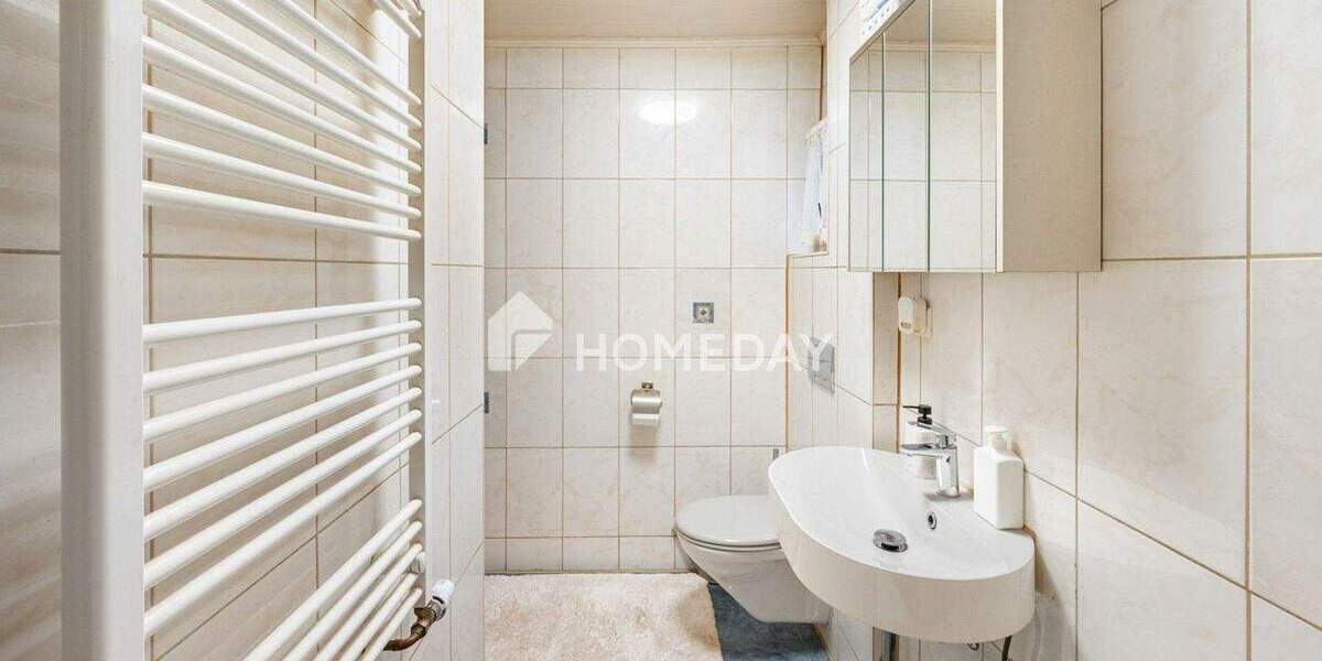 Mehrfamilienhaus, Wohnhaus Köngen - 6 Zimmer, 106 m&sup2;, 415.000&euro; | Angebot:25702482