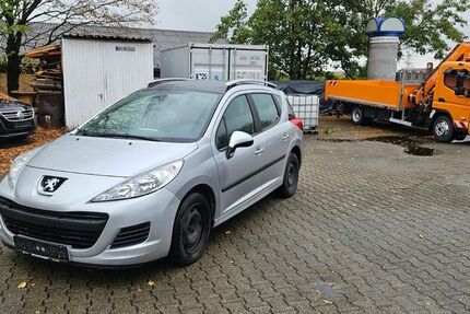 Peugeot 207 57.185 km 2.990 &euro; Waiblingen Neustadt ( 15 km von Stuttgart ) 71336