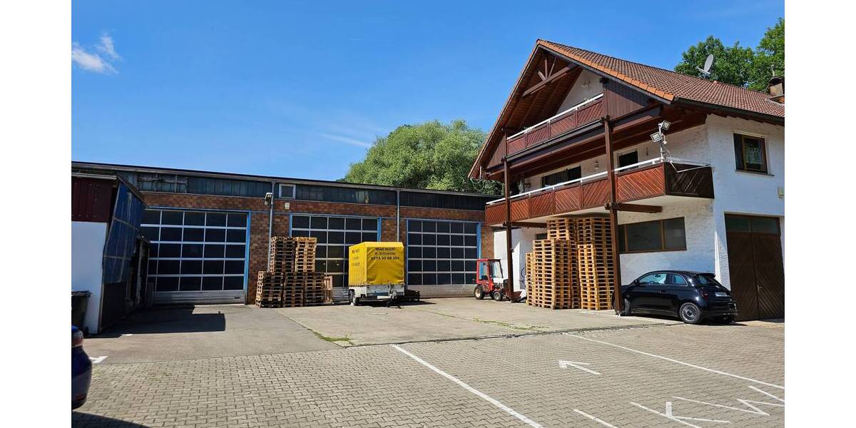 Mehrfamilienhaus, Wohnhaus Geislingen an der Steige Geislingen - 9 Zimmer, 250 m&sup2;, 800.000&euro; | Angebot:25695093