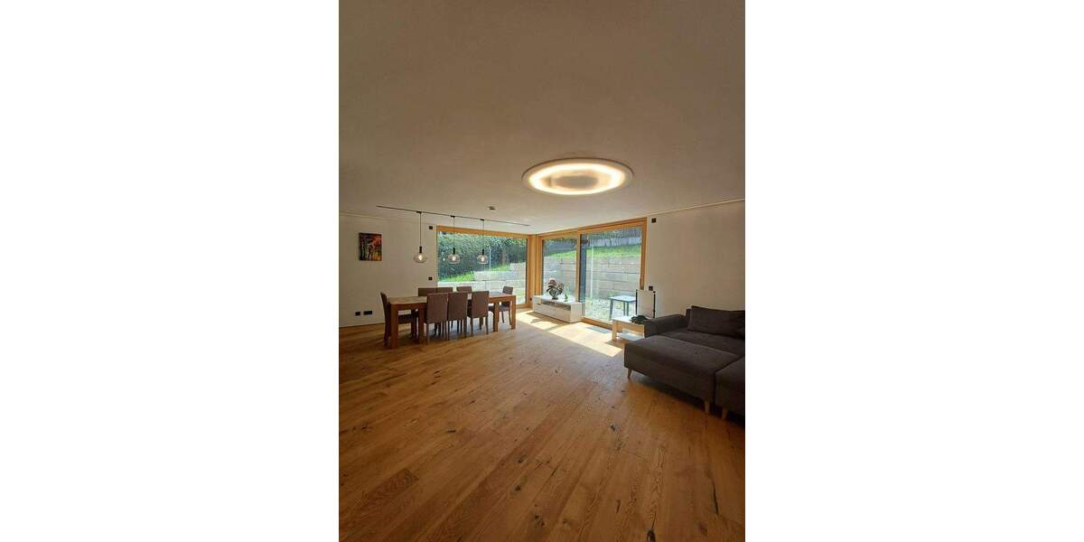 Einfamilienhaus Weilheim an der Teck Hepsisau - 7 Zimmer, 243 m&sup2;, 970.000&euro; | Angebot:25659236