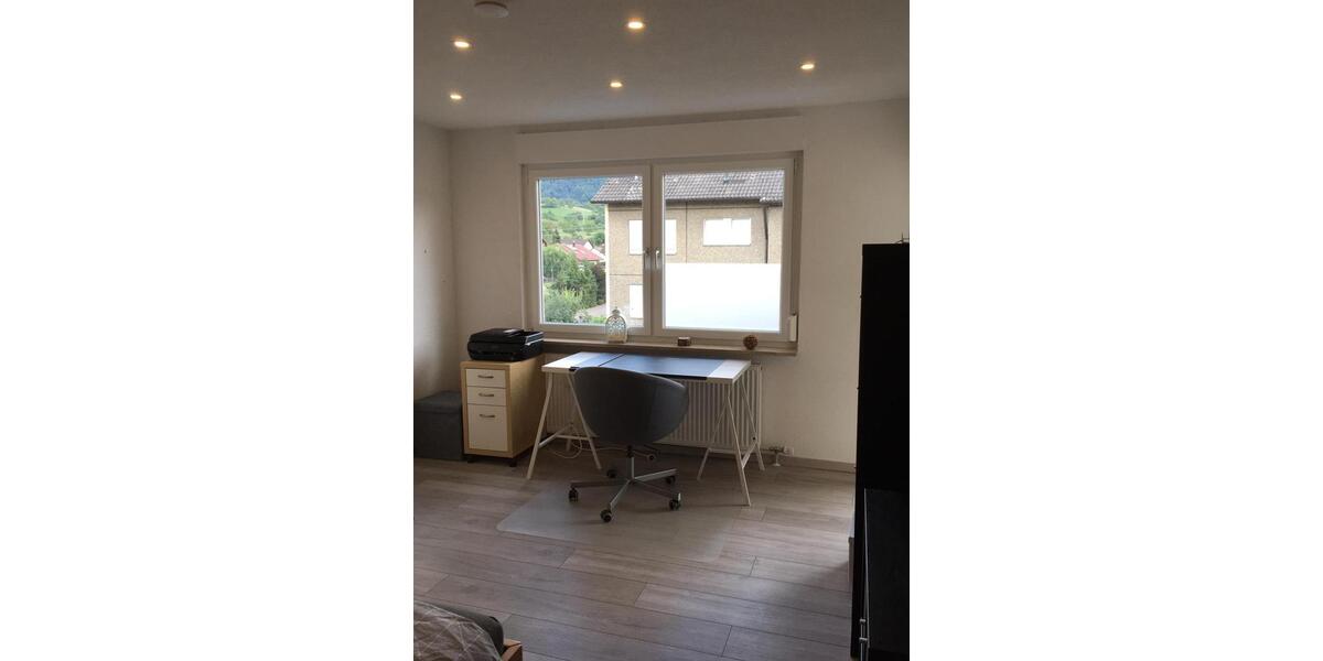 Etagenwohnung Gingen an der Fils - 1.5 Zimmer, 35 m&sup2;, 130.000&euro; | Angebot:25283338