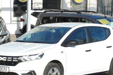 Dacia Sandero 29.230 km 12.980 &euro; Fellbach-Schmiden (bei Stuttgart) 70736