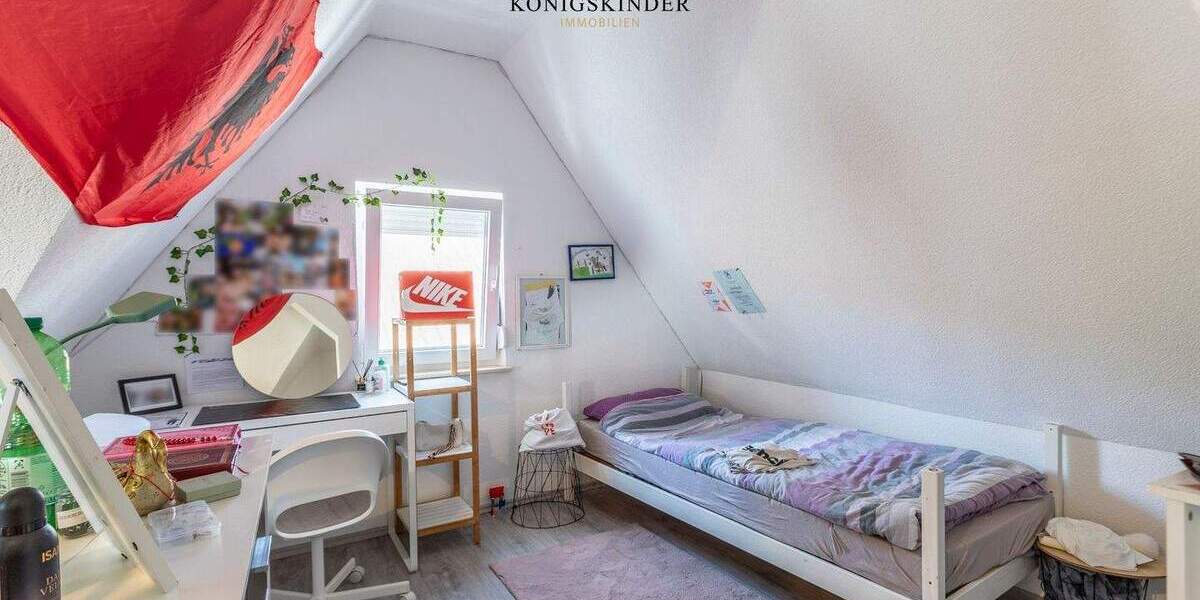 Doppelhaushälfte Bissingen an der Teck Bissingen - 5 Zimmer, 95 m&sup2;, 370.000&euro; | Angebot:25797536