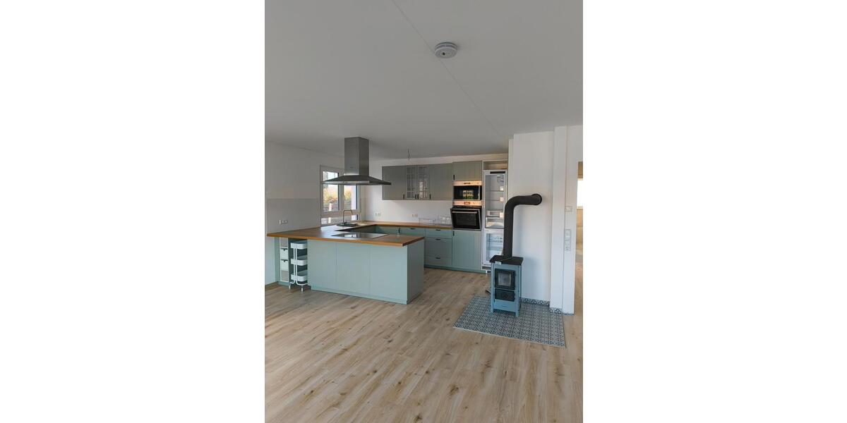 Doppelhaushälfte Schorndorf - 7.5 Zimmer, 182 m&sup2;, 2.550&euro; | Angebot:26463065