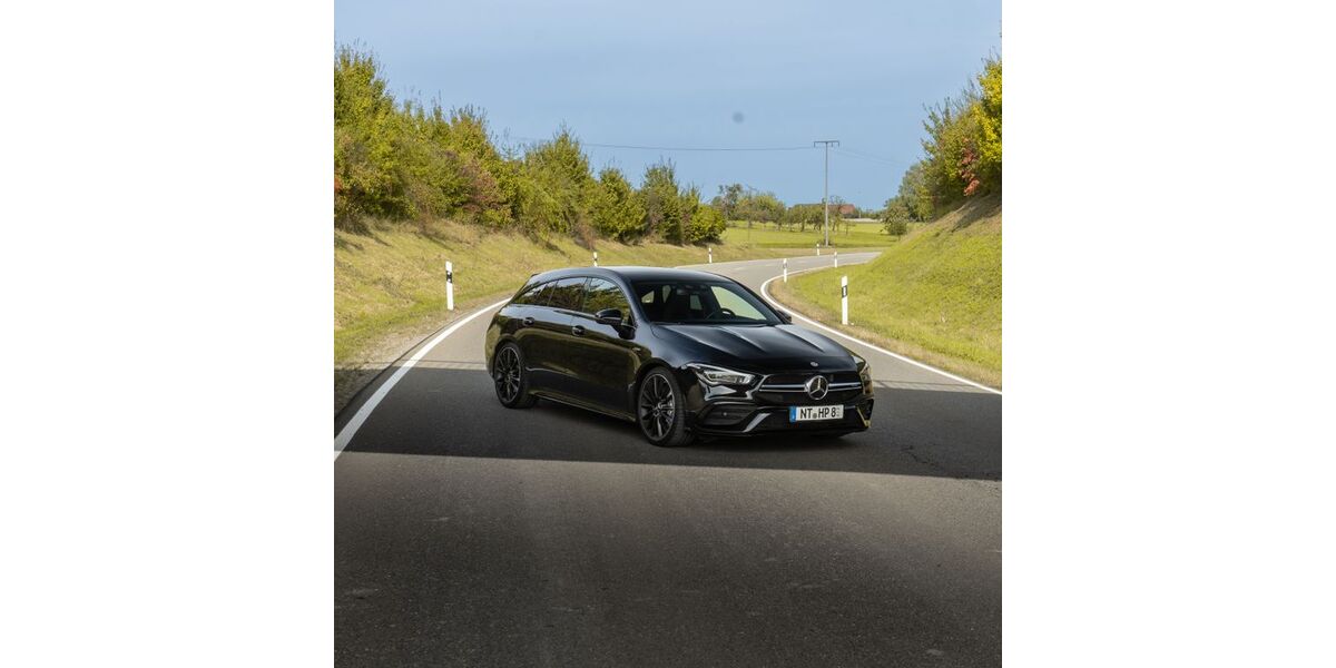 Mercedes-Benz CLA 35 AMG Shooting Brake 62.000 km 38.999 &euro; Holzmaden 73271
