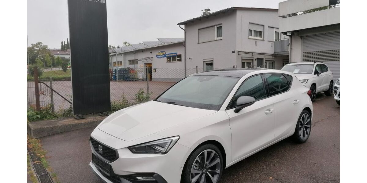 Seat Leon 5.000 km 26.900 &euro; Göppingen 73033