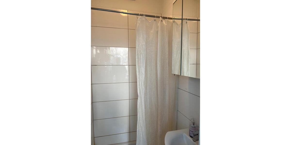 Etagenwohnung Plochingen - 1 Zimmer, 65 m&sup2;, 420&euro; | Angebot:25182505