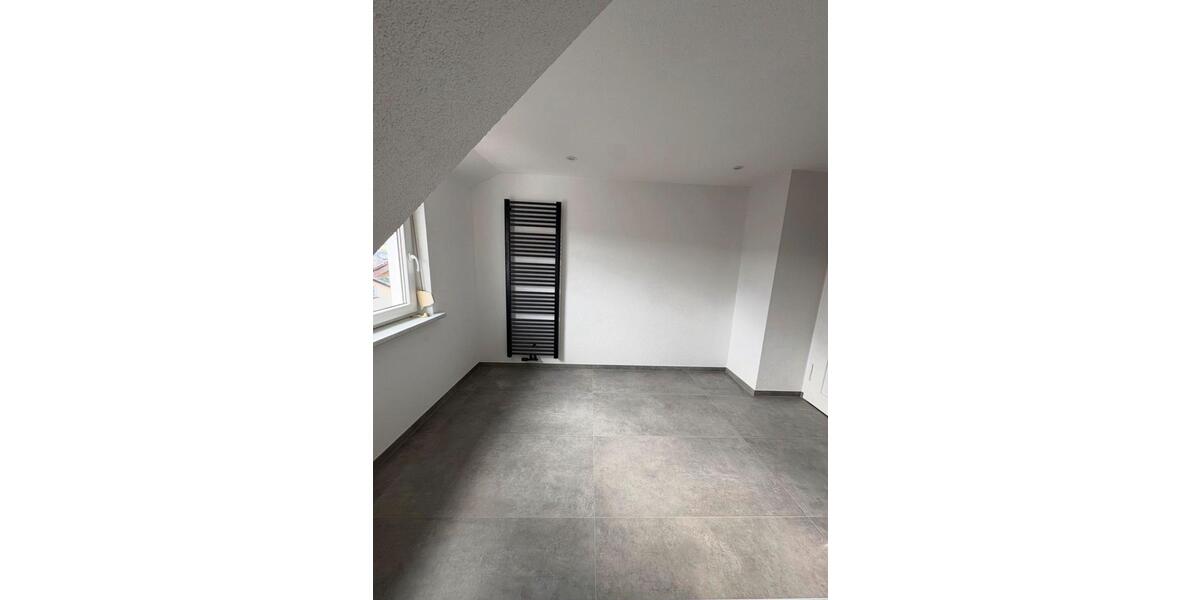Reihenhaus Schwäbisch Gmünd Bargau - 6 Zimmer, 125 m&sup2;, 324.900&euro; | Angebot:27000073