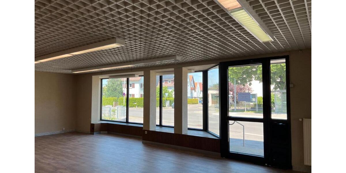 Gewerbeobjekt Göppingen Bruckwasen - 833&euro; | Angebot:25996598