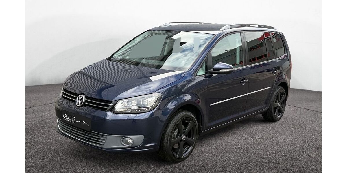 VW Touran 151.000 km 8.990 &euro; Göppingen 73037