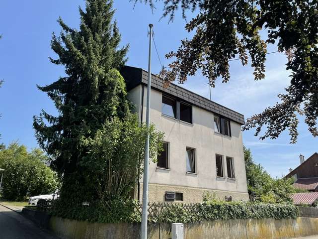 Einfamilienhaus Ebersbach an der Fils - 6 Zimmer, 131 m&sup2;, 348.000&euro; | Angebot:27151749