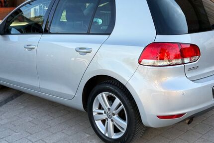 VW Golf 73.500 km 7.900 &euro; Schwäbisch Gmünd 73525