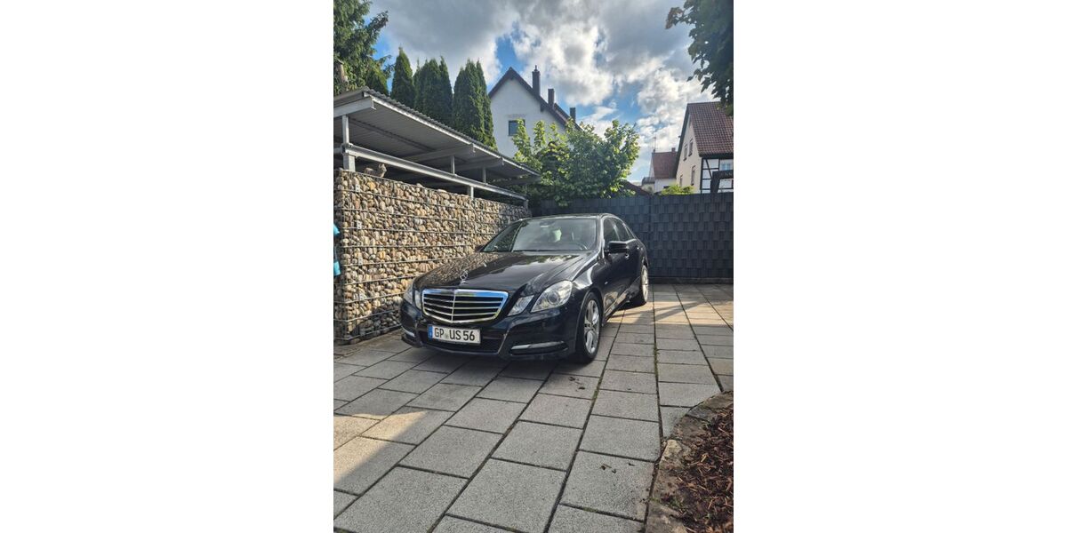 Mercedes-Benz E 200 176.000 km 9.900 &euro; Wangen 73117