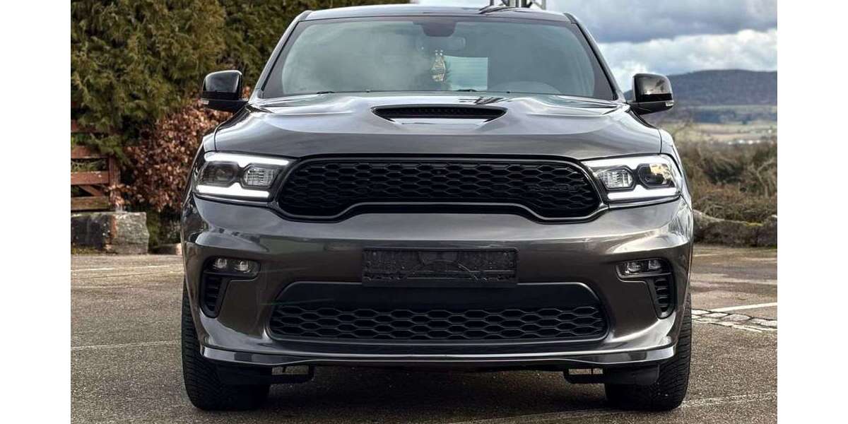 Dodge Durango 124.000 km 29.900 &euro; Heubach 73540