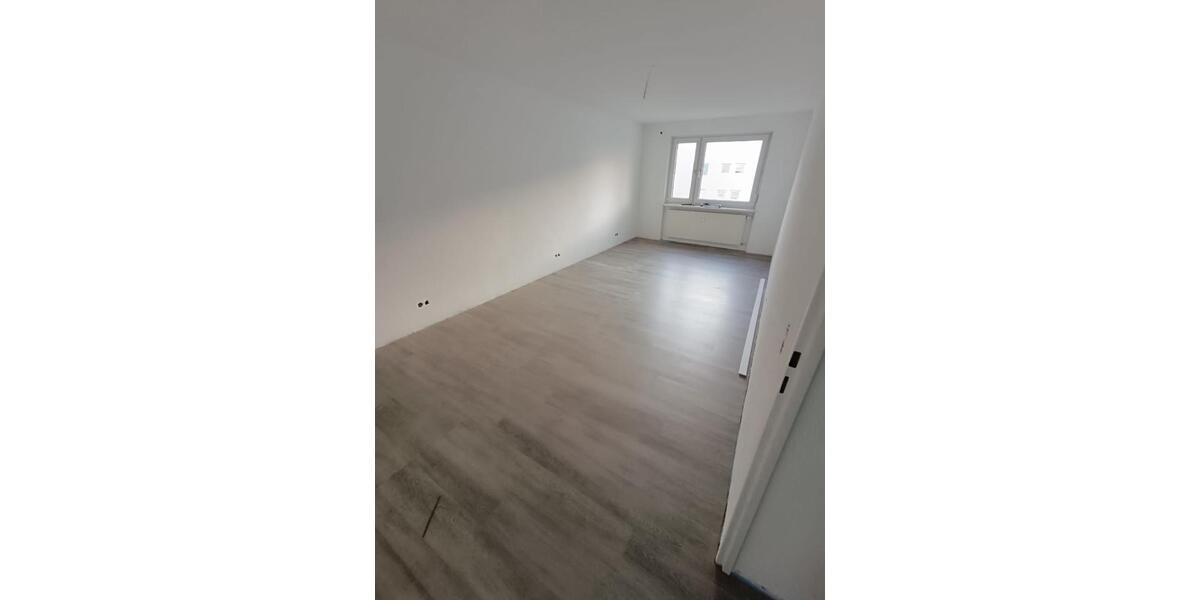 Etagenwohnung Kirchheim unter Teck - 4 Zimmer, 87 m&sup2;, 1.490&euro; | Angebot:25919151