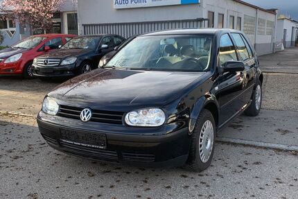 VW Golf 218.000 km 900 &euro; Fellbach-Stuttgart 70736