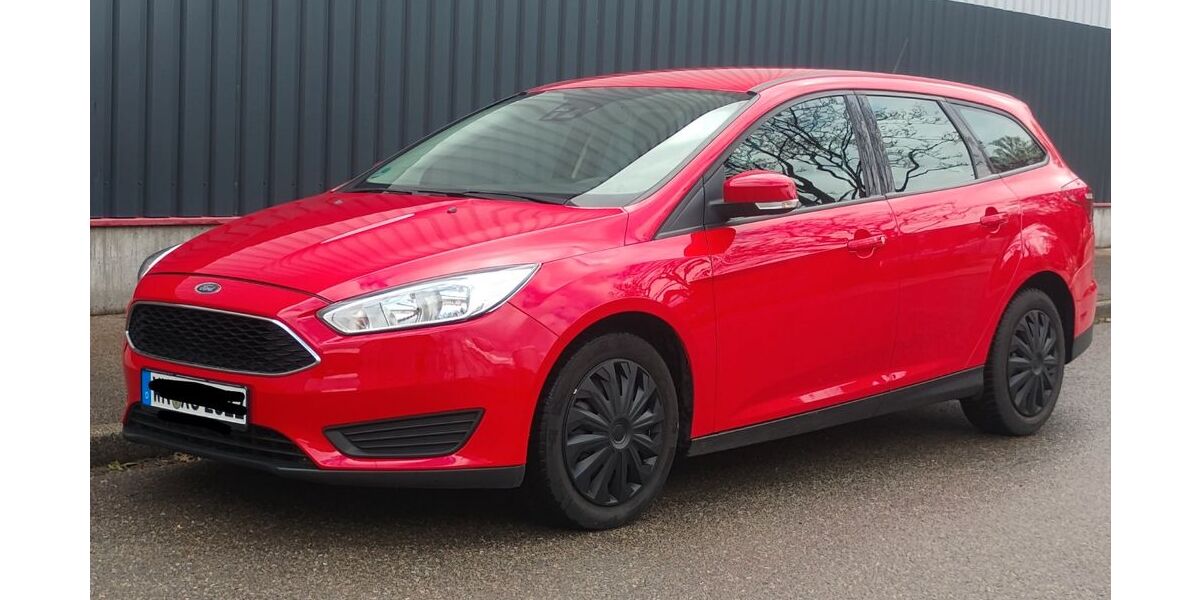 Ford Focus 89.000 km 5.990 &euro; Remshalden 73630