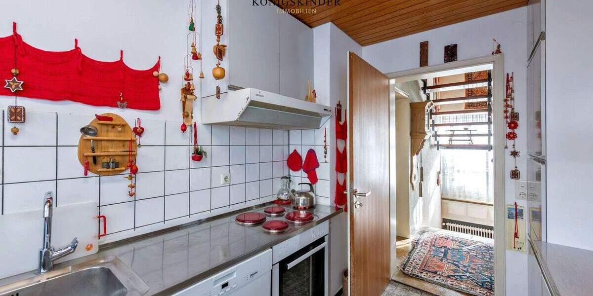 Einfamilienhaus Bad Urach - 6 Zimmer, 182 m&sup2;, 395.000&euro; | Angebot:25669344