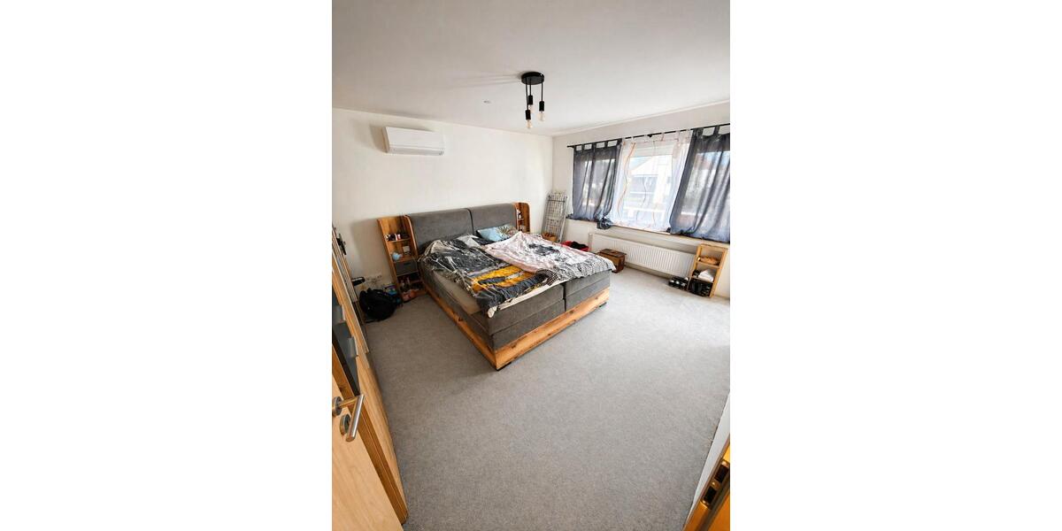 Doppelhaushälfte Gingen an der Fils - 5 Zimmer, 130 m&sup2;, 1.500&euro; | Angebot:26613712