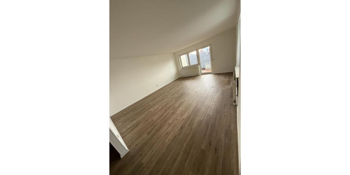 Etagenwohnung Eislingen (Fils) - 3.5 Zimmer, 81 m&sup2;, 1.050&euro; | Angebot:25100863