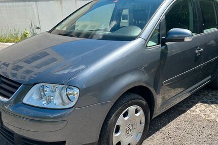 VW Touran 225.000 km 1.200 &euro; Deizisau 73779