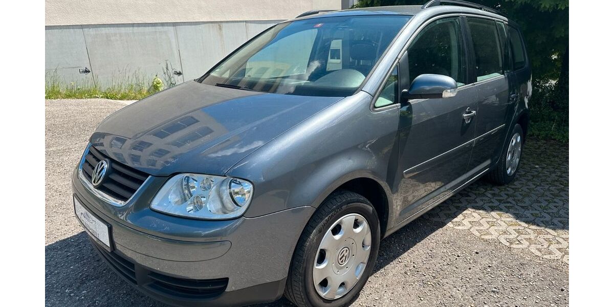 VW Touran 225.000 km 1.200 &euro; Deizisau 73779