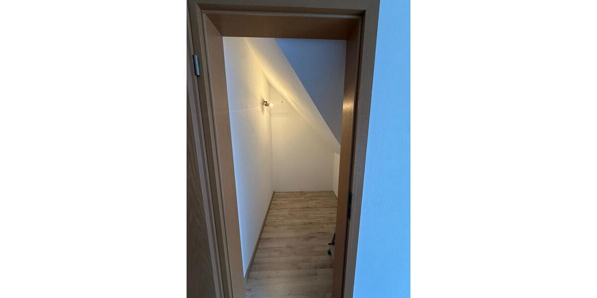 Maisonettenwohnung Ebersbach an der Fils - 3.5 Zimmer, 82 m&sup2;, 900&euro; | Angebot:25990812