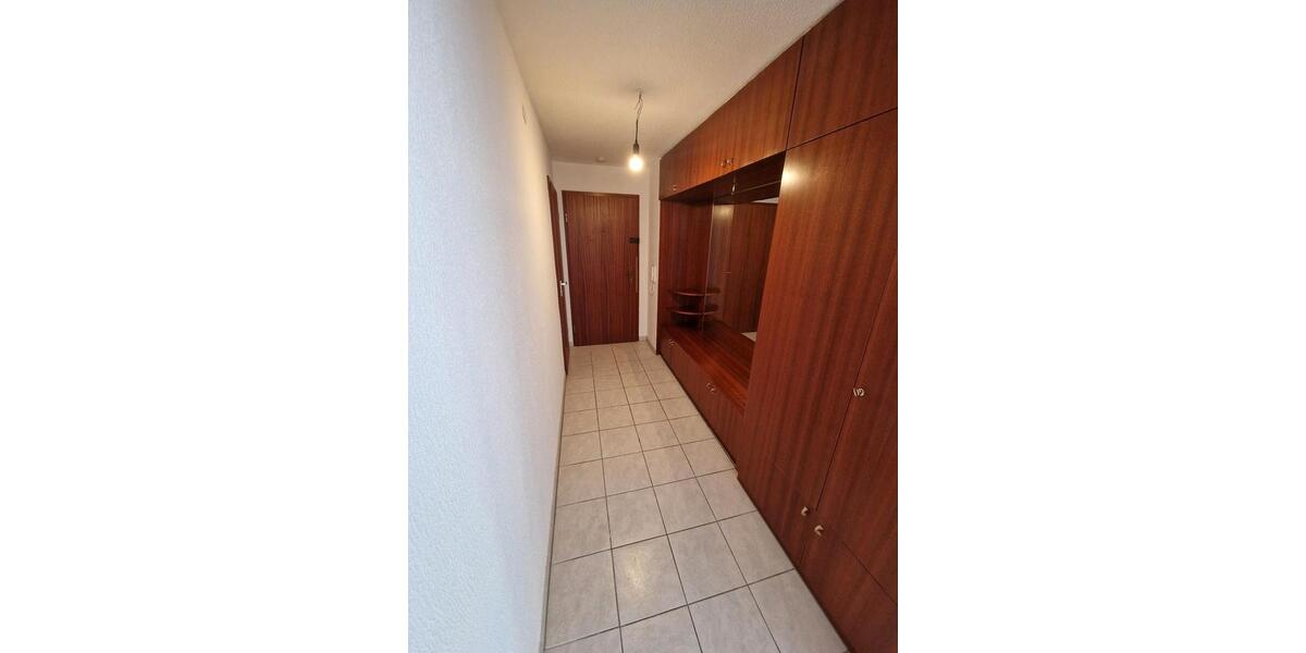 Maisonettenwohnung Fellbach - 4.5 Zimmer, 111 m&sup2;, 1.999&euro; | Angebot:25839376