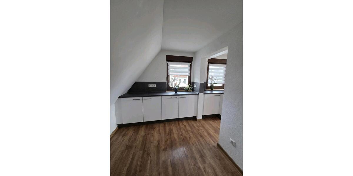 Dachgeschoßwohnung Auenwald - 6.5 Zimmer, 112 m&sup2;, 1.400&euro; | Angebot:25905253