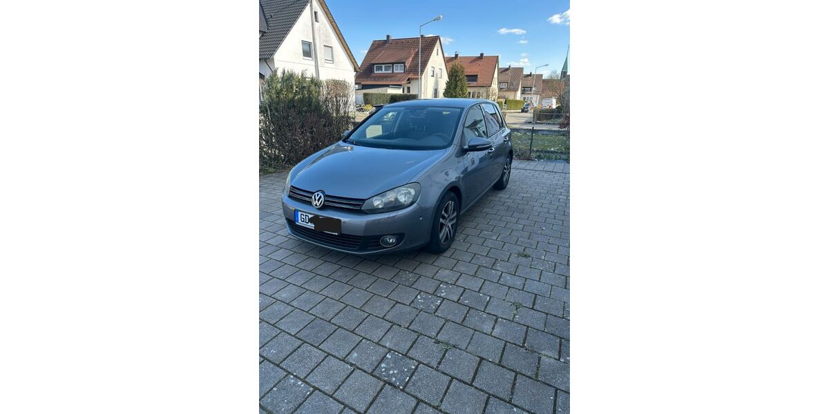 VW Golf 122.654 km 7.850 &euro; Schwäbisch Gmünd 73527