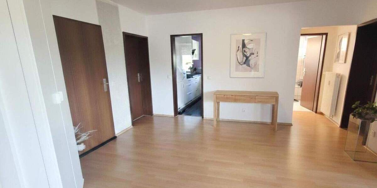 Etagenwohnung Plüderhausen - 3 Zimmer, 83 m&sup2;, 170.000&euro; | Angebot:25746419