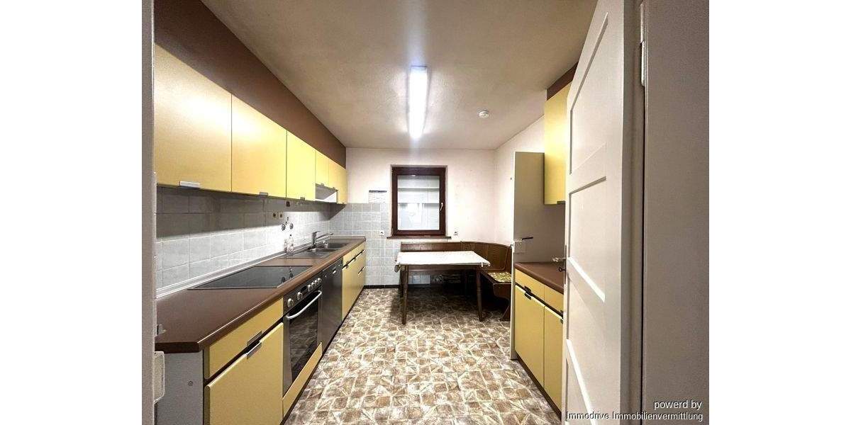 Etagenwohnung Laichingen-Feldstetten Feldstetten - 9 Zimmer, 168 m&sup2;, 249.000&euro; | Angebot:25672484