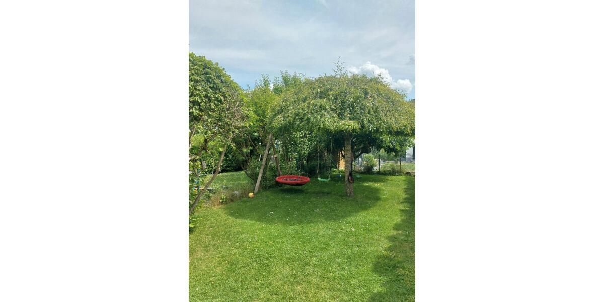 Reihenhaus Süßen - 5.5 Zimmer, 144 m&sup2;, 490.000&euro; | Angebot:26986729