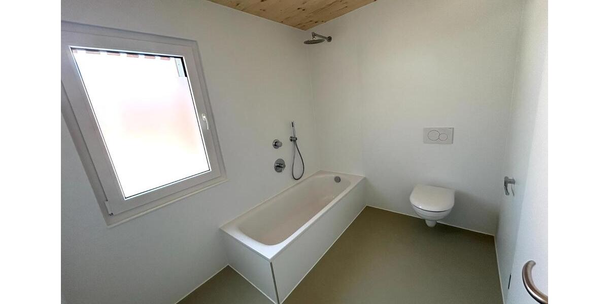 Etagenwohnung Böhmenkirch - 4 Zimmer, 1.833&euro; | Angebot:23689585