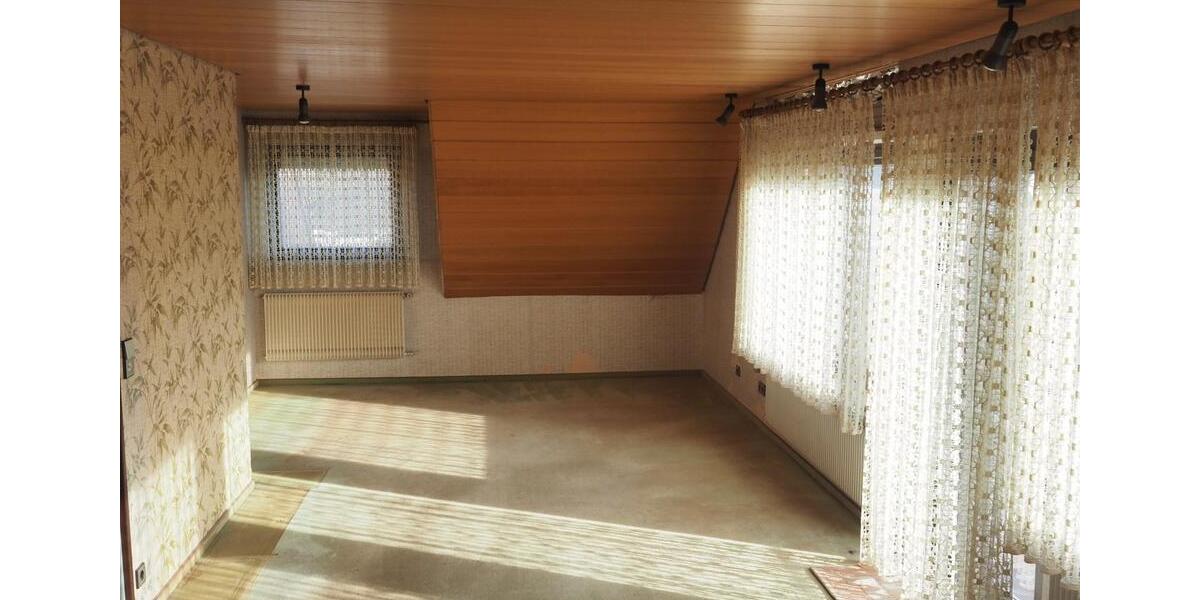 Einfamilienhaus Schwäbisch Gmünd - 9 Zimmer, 185 m&sup2;, 499.000&euro; | Angebot:25050487