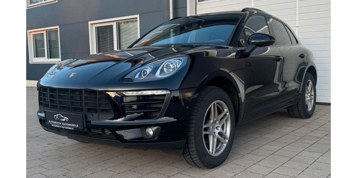 Porsche Macan 60.000 km 38.890 &euro; Laichingen 89150