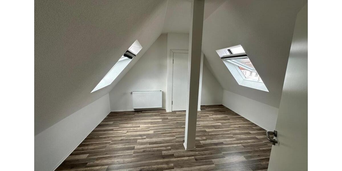 Maisonettenwohnung Esslingen am Neckar Brühl - 5 Zimmer, 125 m&sup2;, 1.650&euro; | Angebot:25843407