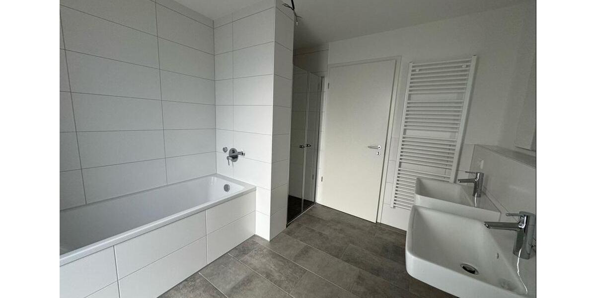 Etagenwohnung Nürtingen - 4 Zimmer, 110 m&sup2;, 1.845&euro; | Angebot:25972049